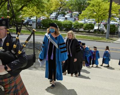 Commencement%20Banner.jpg