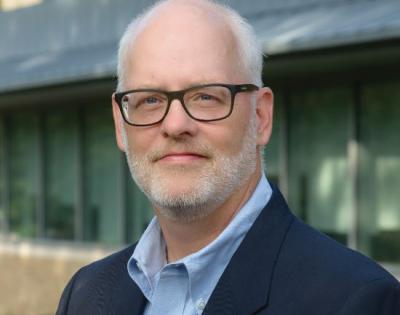 Flannery-headshot-by-Steve-Zorc-2017.jpg
