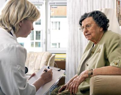 Nurse%20asking%20questions.jpeg