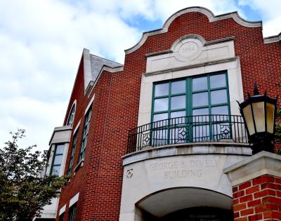 George%20S.%20Dively%20Building_Summer_2017_HiRes_3303.jpg