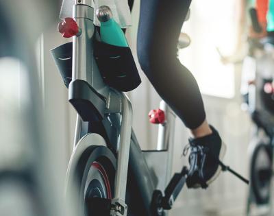 cycling-feat