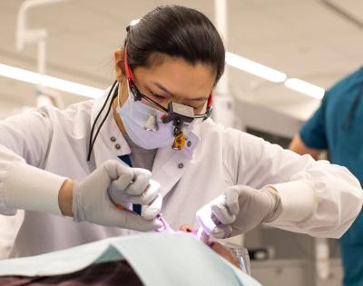 dental-school-feat