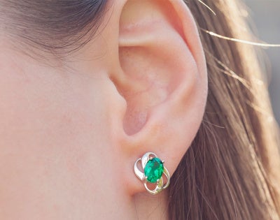 ear-feat