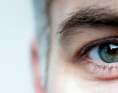 eye-feat