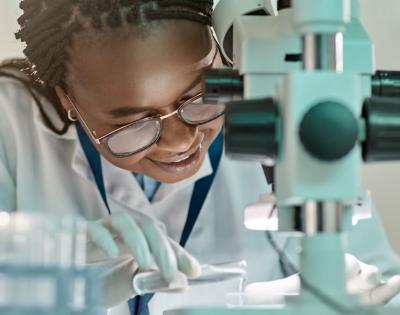 female-researcher-feat