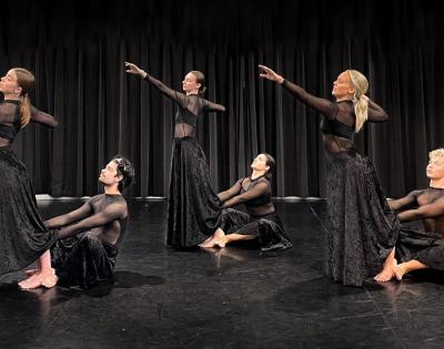 front-triennial-dance
