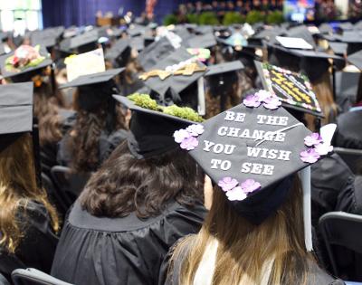 grad-cap-commencement