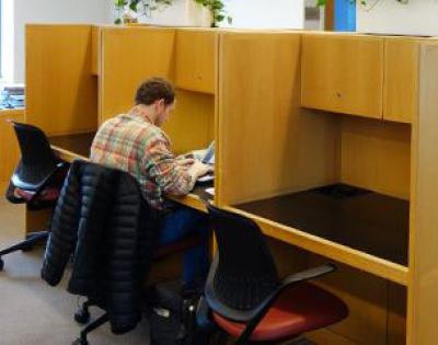 grad-carrels