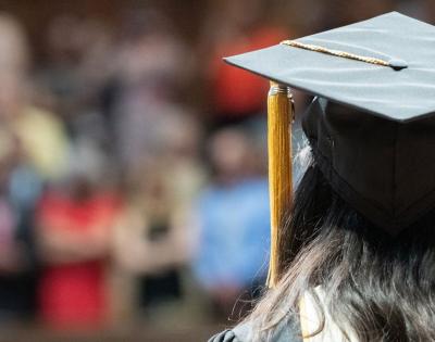 graduate-feat