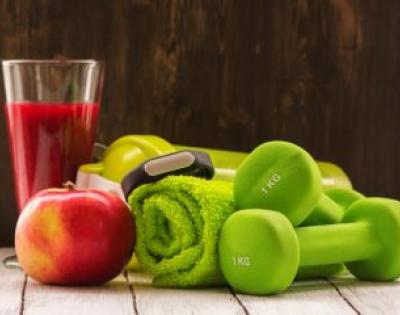 green-and-red-nutrition-and-fitness-e1476737508820