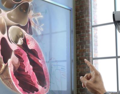 hololens-heart