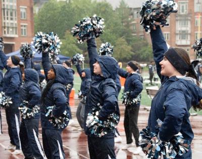homecoming-cheer
