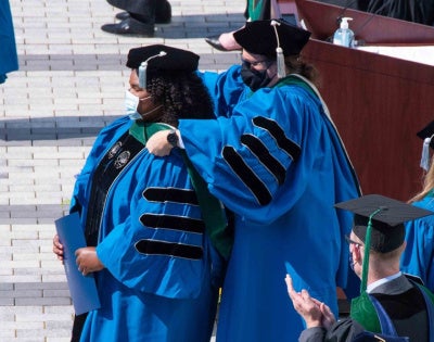 med-grad-hood