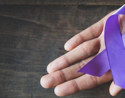purple-ribbon-feat