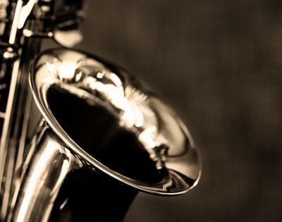 saxophone-feat