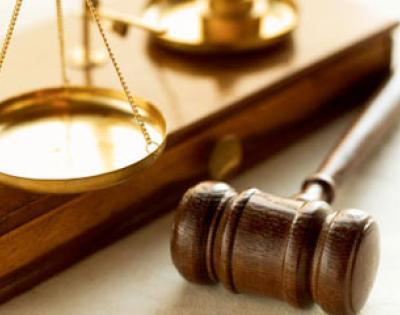 scales-gavel