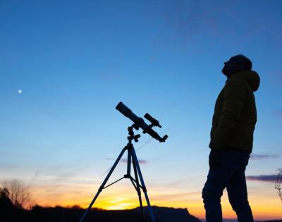 telescope-night-feat
