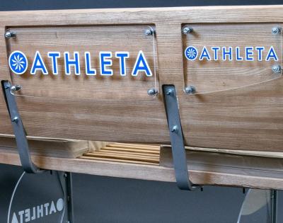 tennis-bench-feat