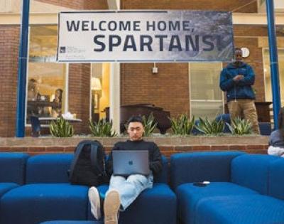 welcome-students-feat