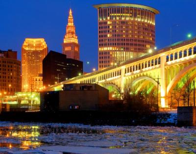 winter-cleveland-skyline-feat