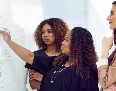 women-leadershipt-feat