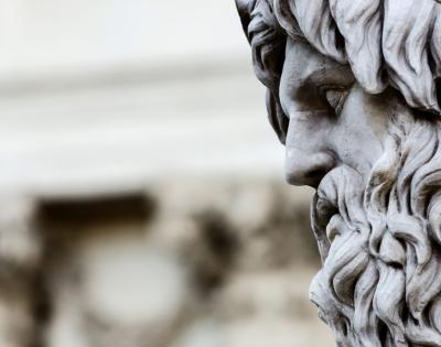 zeus-statue