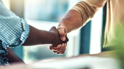 handshake-feat