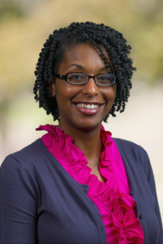 Stacy Ryan-Pettes headshot