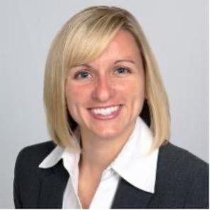 Christine Horvat Davey headshot