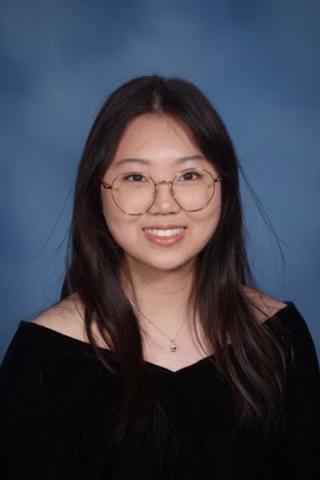 Photo of Lindsey Ahn