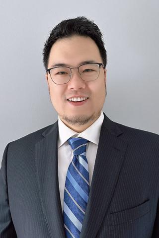 Photo of Weichuan Dong