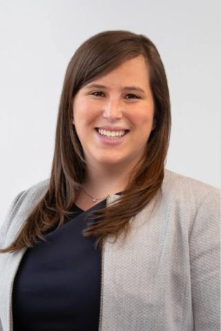 Alexis Block headshot