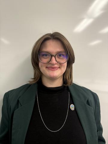 Headshot of Aimee Zynda