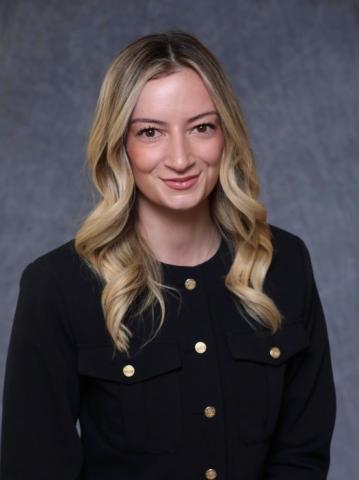 Jenna Chirichetti headshot