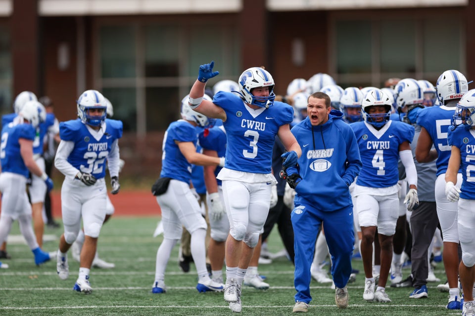 Daniel King playing linebacker on a football field