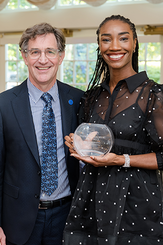 Shayna Brathwaite and her Distinguished Young Alumni Award