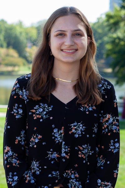 Photo of Elizabeth Krotine