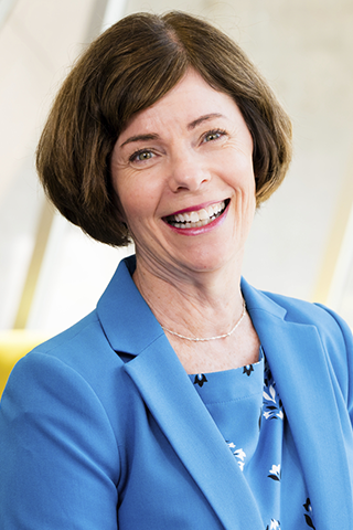 Ellen Van Oosten Headshot