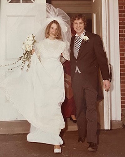Susan and Stanley Jaros wedding photo