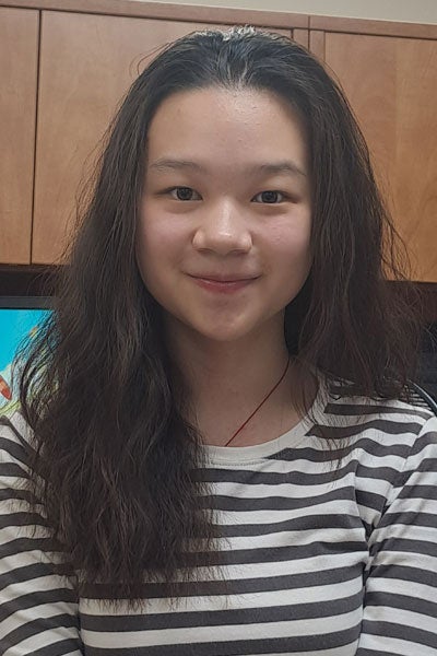 Photo of Zoe Kao