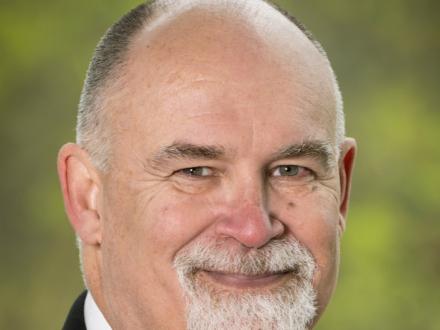 Ric Kruszynski headshot