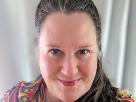 Sherry Warren's headshot