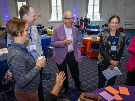 Photo of Weatherhead School of Management alumni at a homecoming reunion event