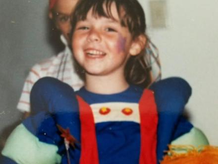 halloween-costume-feat