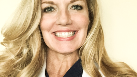 Jennifer Adamski headshot