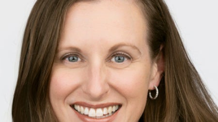Headshot of Amanda Pinney