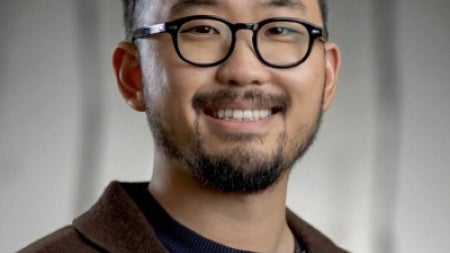Jisung Yuk
