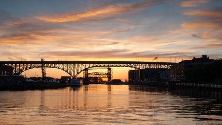 bridge-over-Cuyahoga-River_2