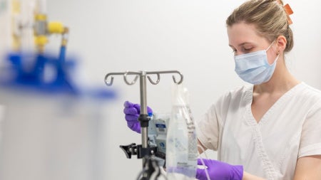 nursing-student-feat