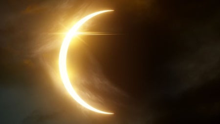 total-solar-eclipse-1